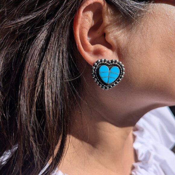 Zuni Kingman Turquoise Heart Inlay Stud Earrings Handcrafted Native American ** - Picture 5 of 11
